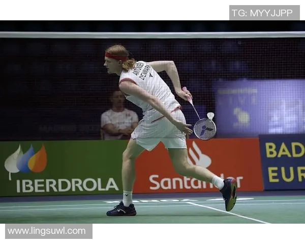 成都羽毛球队在欧锦赛中的默契配合与精彩表现分析