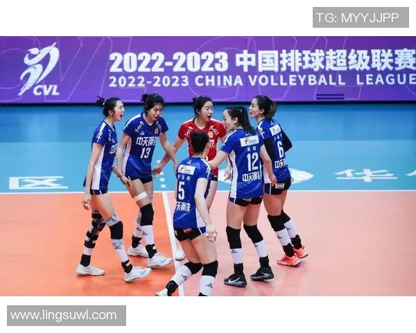 深圳排球队进攻策略分析与得失总结探讨